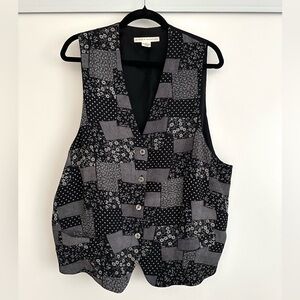 Women’s Black and Gray Patchwork Design Vest
